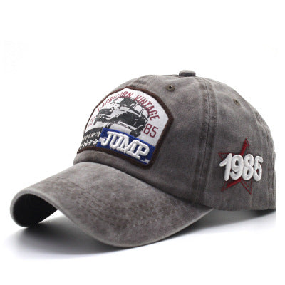 Bestickte Baseball Cap mit Alphabet-Motiv - Trendy Snapback