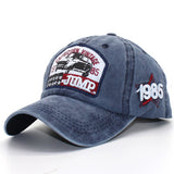 Bestickte Baseball Cap mit Alphabet-Motiv - Trendy Snapback