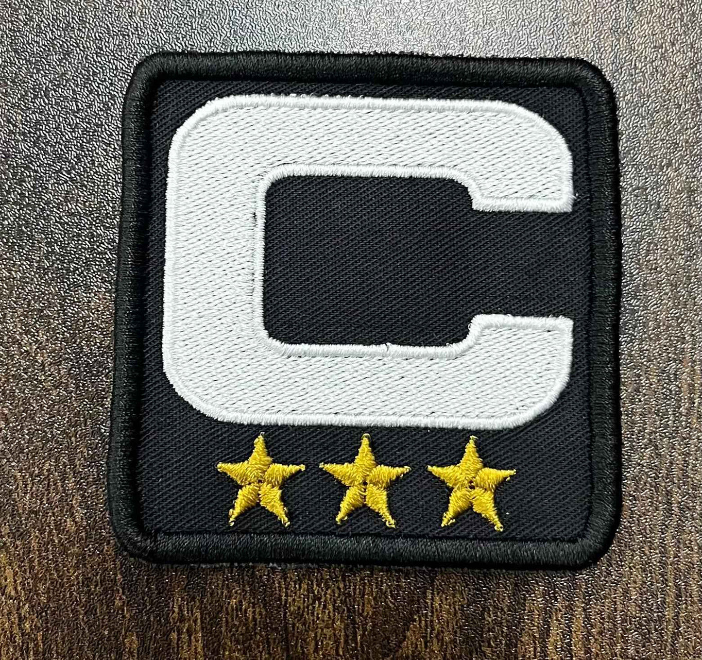 Captainpatch 6.5×6.5cm zum aufnähen – Philadelphia Eagles